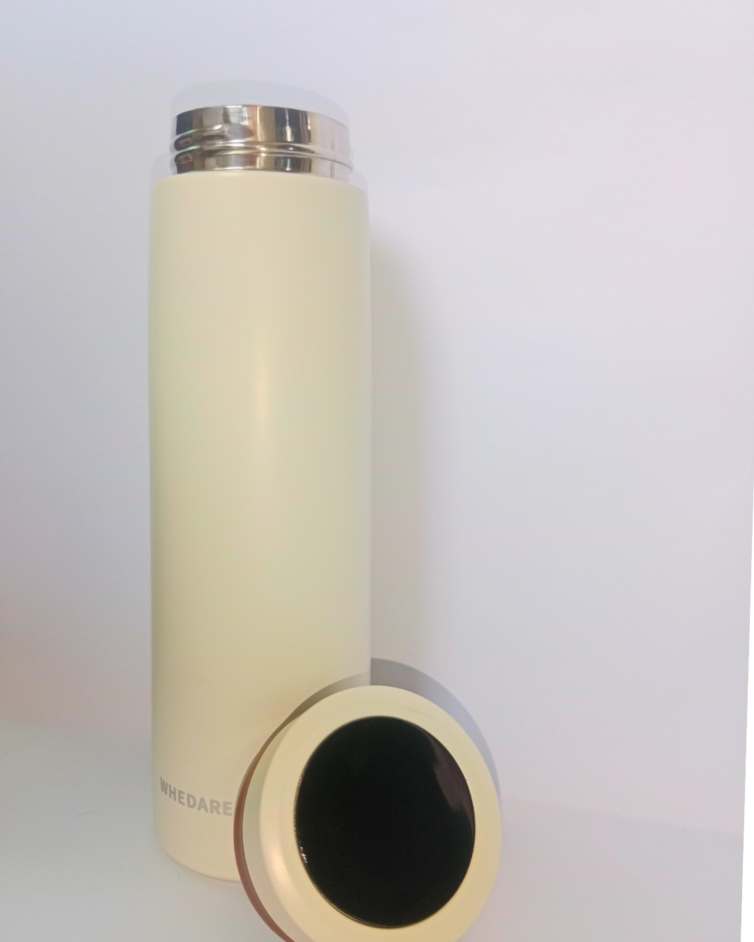 "Stainless Steel Insulated Sports Water Bottle with LED Temperature Indicator"